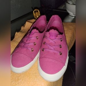 Pink Converse